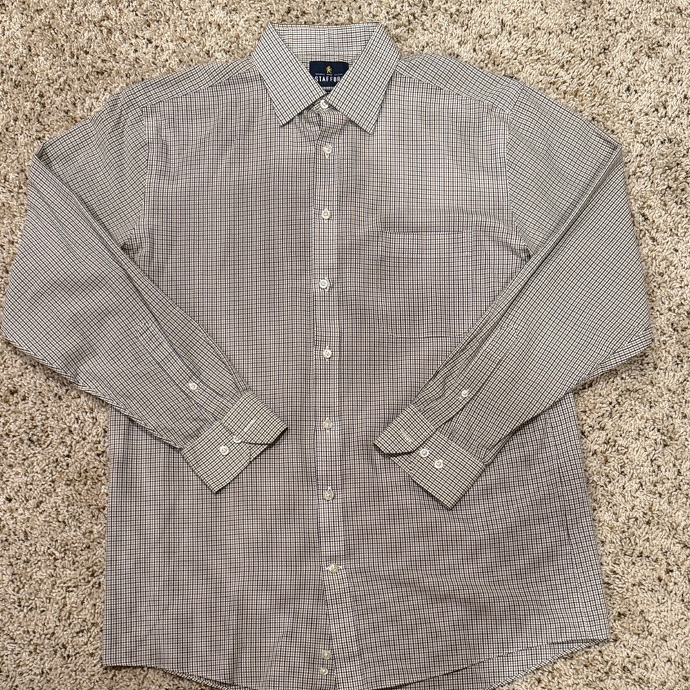 Men’s Stafford button down dress shirt